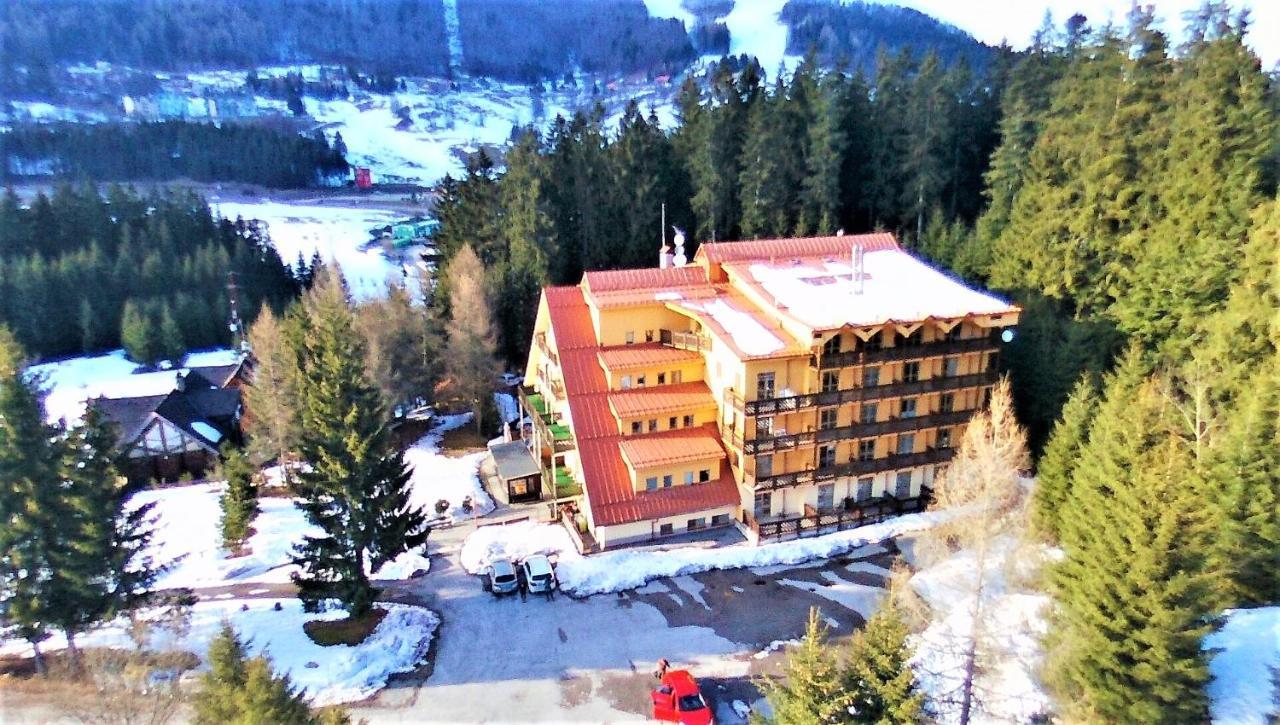 Apartman & Studio Tyrkys Spiezovec Donovaly Exterior photo